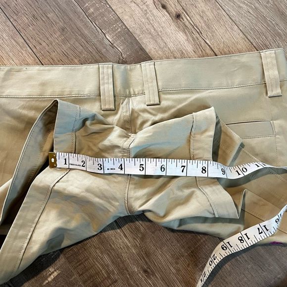 Women's under armour golf shorts size 10 - Picture 5 of 9